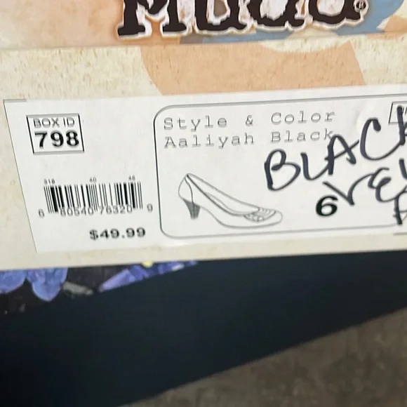 Mudd Black Dressy Pumps - Picture 6 of 6